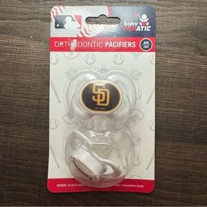 NEW SEALED Baby Fanatic San Diego Padres MLB Orthodontic Pacifiers